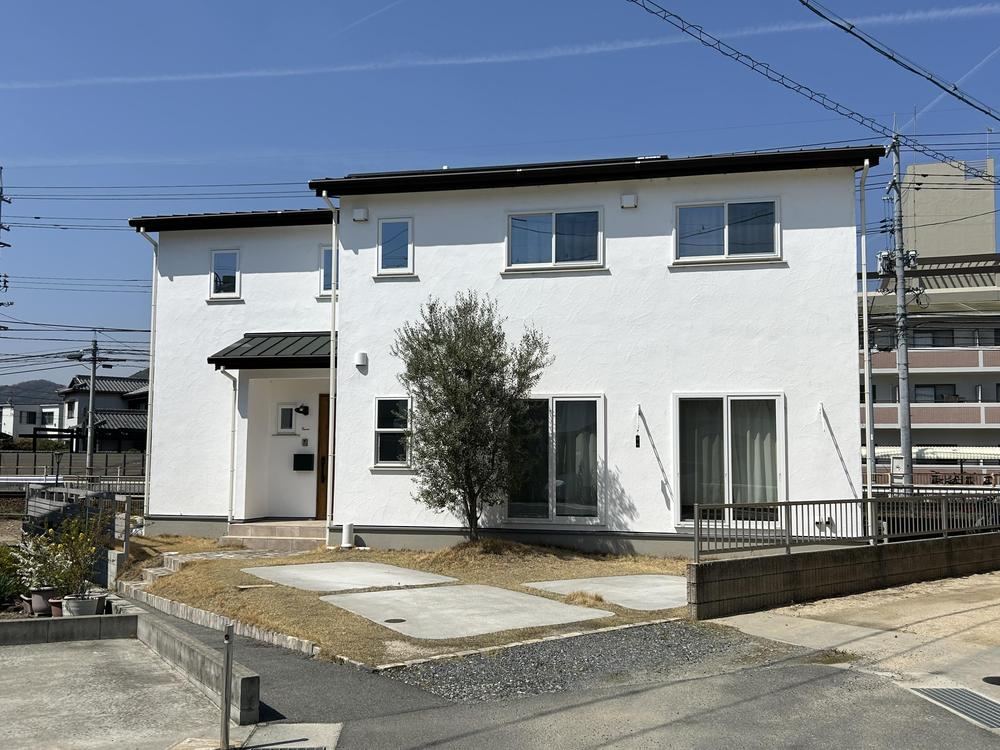 2LDK+S house in Kita Ward, Okayama - Photo 1