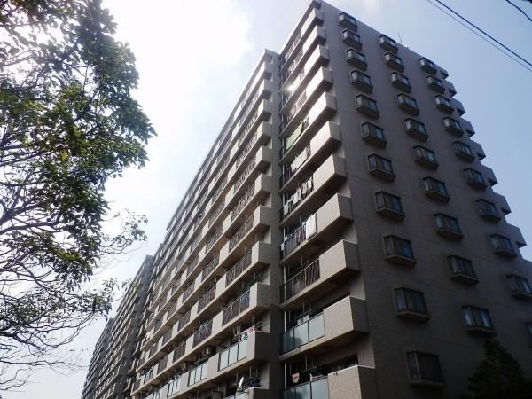 3LDK apartment in Funabashi, Chiba - Photo 1