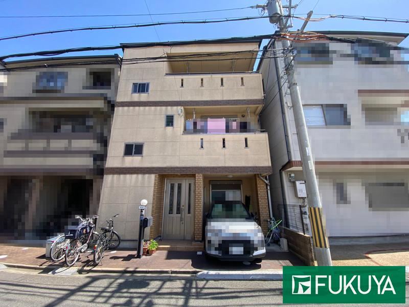 4LDK house in Higashiosaka, Osaka - Photo 1