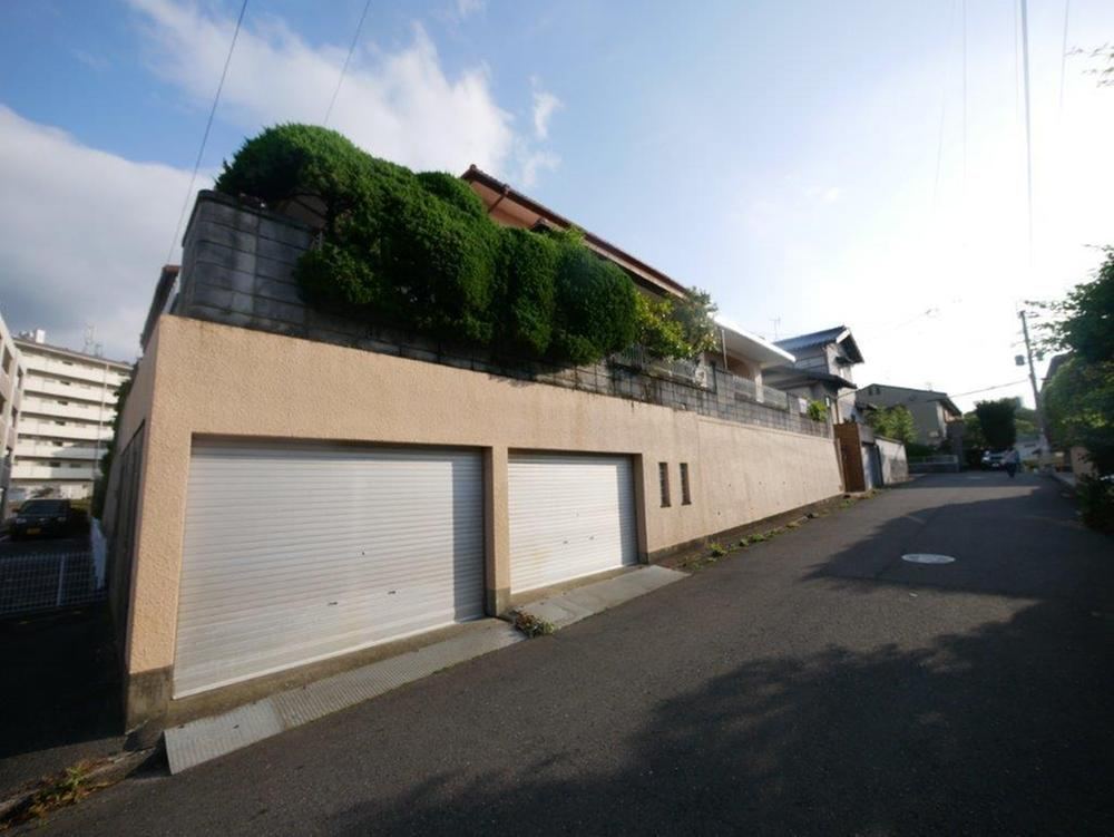 8DK house in Yahatanishi Ward, Kitakyushu, Fukuoka - Photo 1