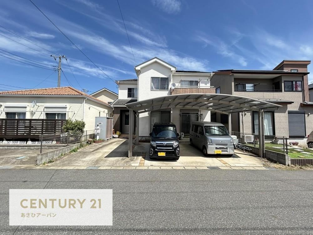 4LDK house in Yotsukaido, Chiba - Photo 1