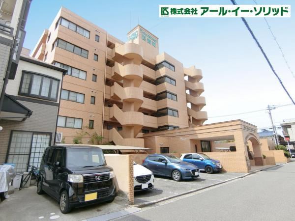 3LDK+S apartment in Minami Ward, Hiroshima - Photo 1