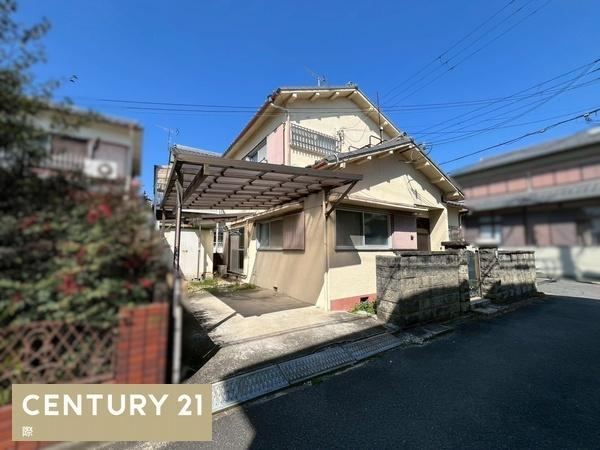 3DK house in Wakayama, Wakayama - Photo 1