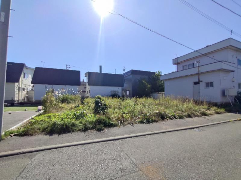 225 m² land in Kita Ward, Sapporo, Hokkaido - Photo 1