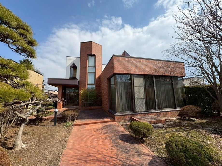 4LDK house in Hakodate, Hokkaido - Photo 1