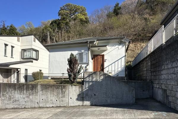 2DK house in Atami, Shizuoka - Photo 1