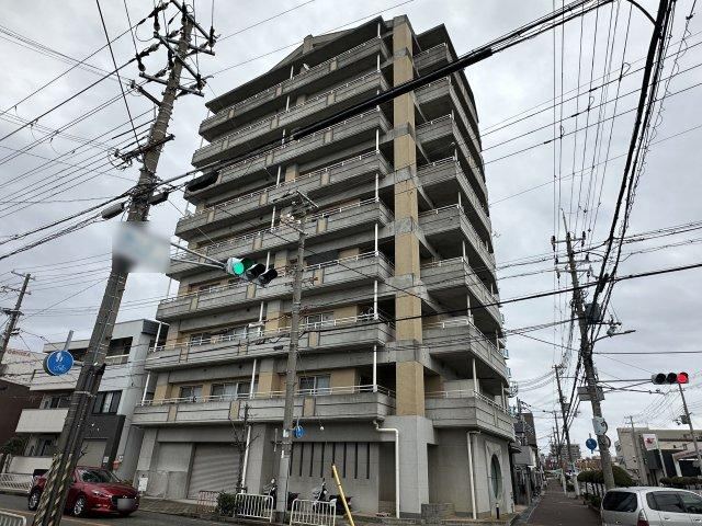3LDK apartment in Akashi, Hyogo - Photo 1
