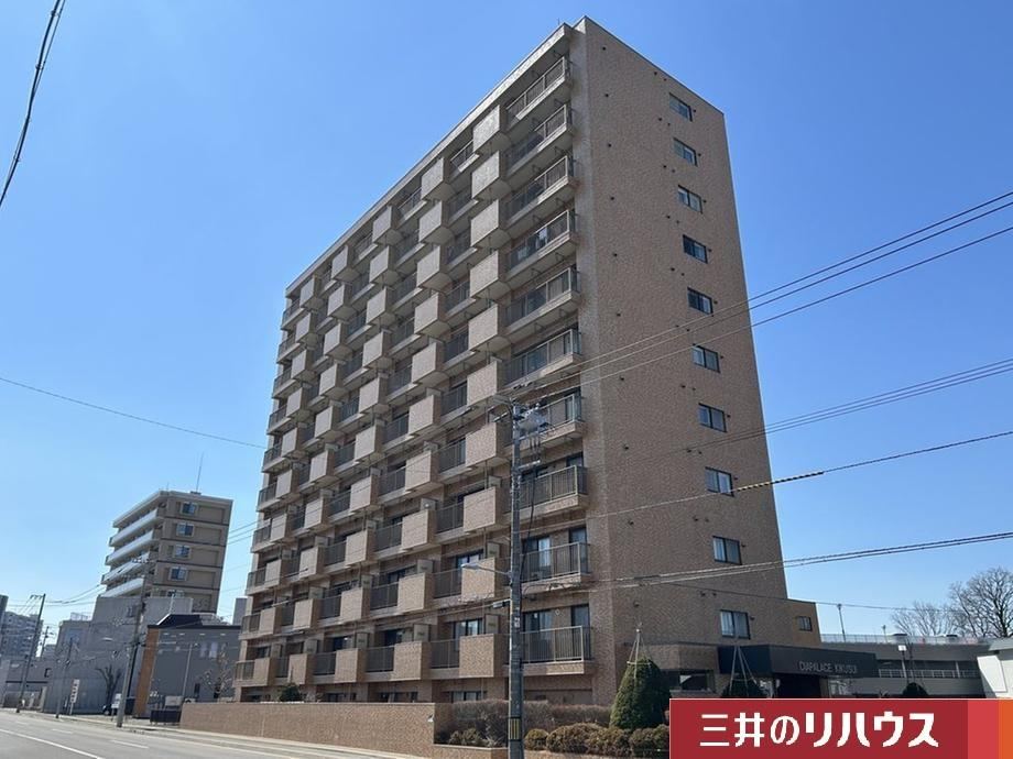 studio apartment in Shiroishi Ward, Sapporo, Hokkaido - Photo 1