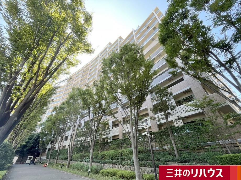 3LDK apartment in Setagaya Ward, Tokyo - Photo 1