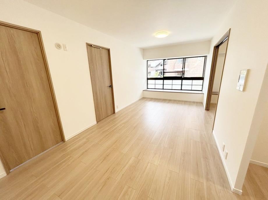 3LDK apartment in Higashinada Ward, Kobe, Hyogo - Photo 1