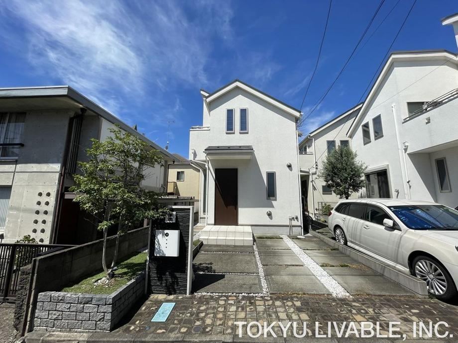 2LDK house in Kunitachi, Tokyo - Photo 1
