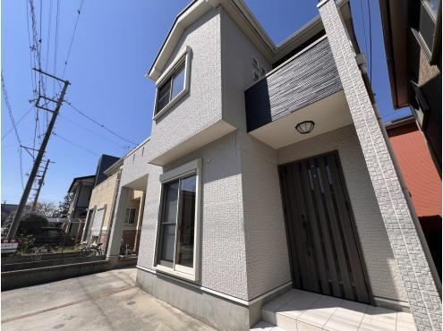 4LDK house in Nishi Ward, Saitama - Photo 1