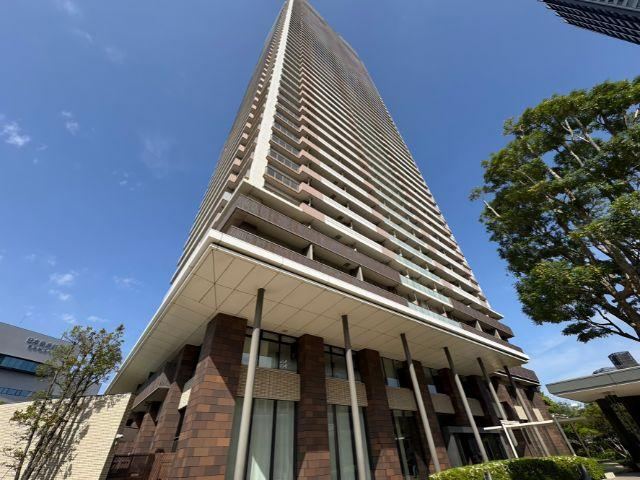 3LDK apartment in Koto Ward, Tokyo - Photo 1