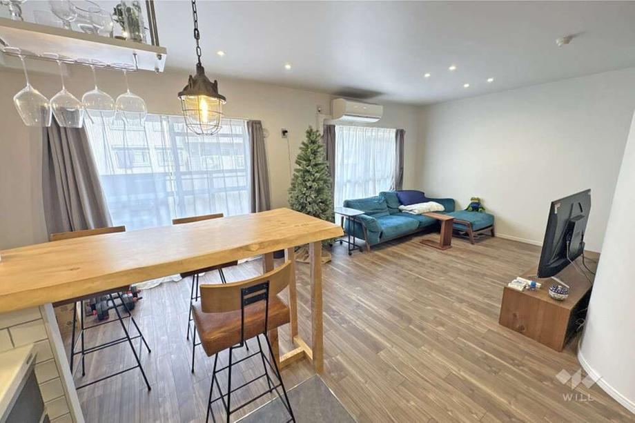 1LDK+S apartment in Itami, Hyogo - Photo 1