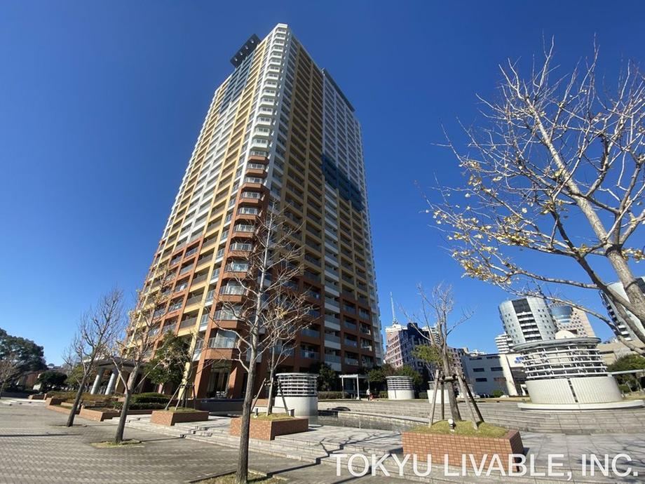 1LDK apartment in Sawara Ward, Fukuoka - Photo 1