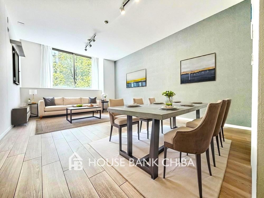 3LDK+S apartment in Mihama Ward, Chiba - Photo 1