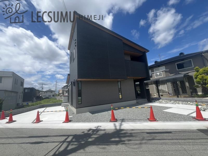 3LDK house in Himeji, Hyogo - Photo 1