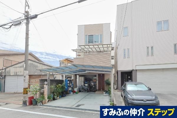 4LDK+S house in Minato Ward, Osaka - Photo 1