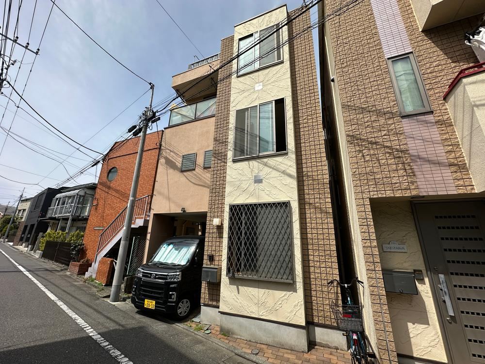3LDK house in Suginami Ward, Tokyo - Photo 1