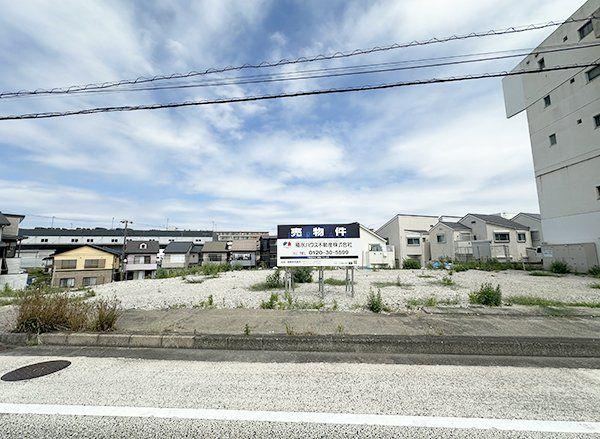 1365 m² land in Totsuka Ward, Yokohama, Kanagawa - Photo 1