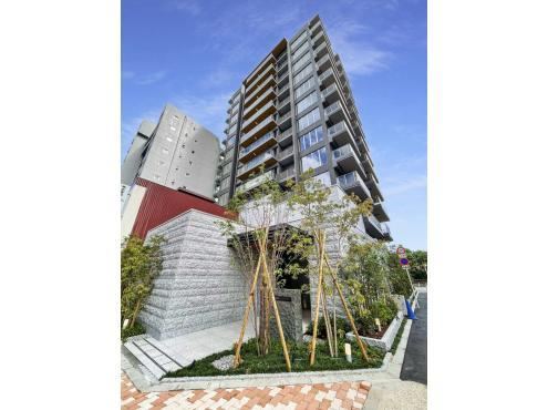 2LDK apartment in Miyakojima Ward, Osaka - Photo 1