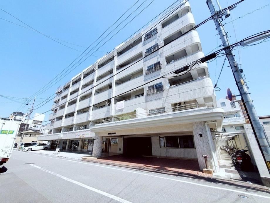 5LDK apartment in Kochi, Kochi - Photo 1