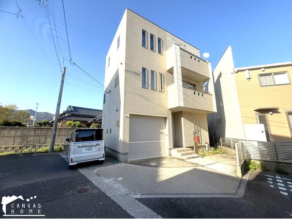 3LDK+S house in Kokuraminami Ward, Kitakyushu, Fukuoka - Photo 1