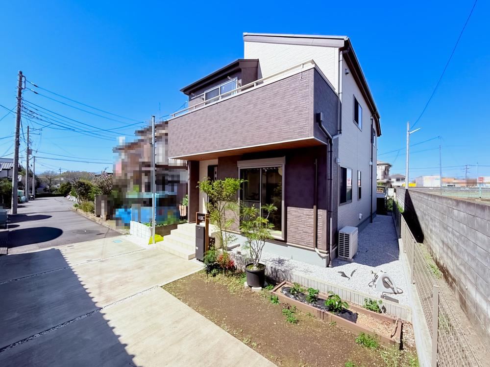 4LDK house in Hino, Tokyo - Photo 1