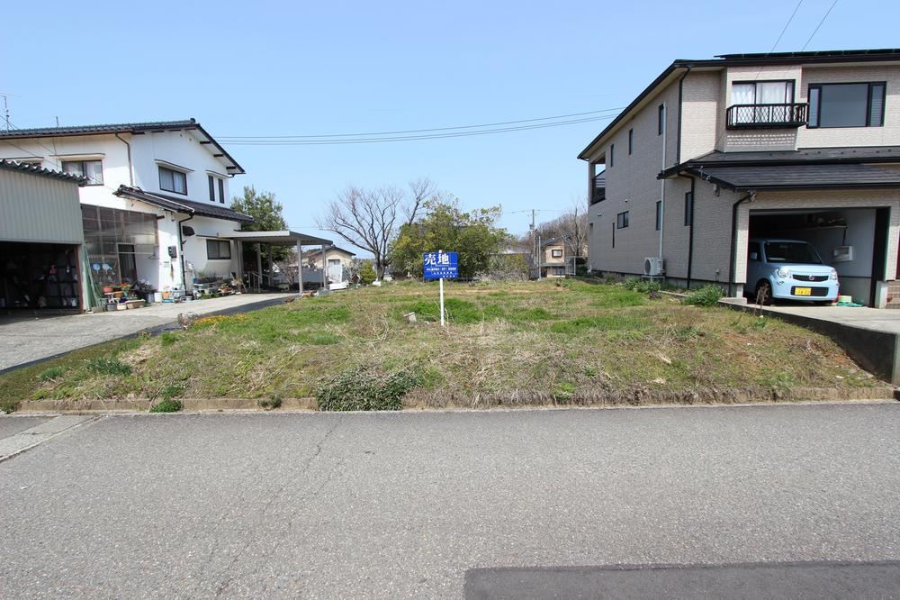197 m² land in Nomi, Ishikawa - Photo 1