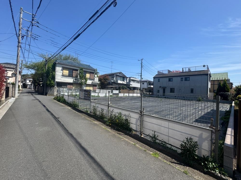 127 m² land in Mitaka, Tokyo - Photo 1
