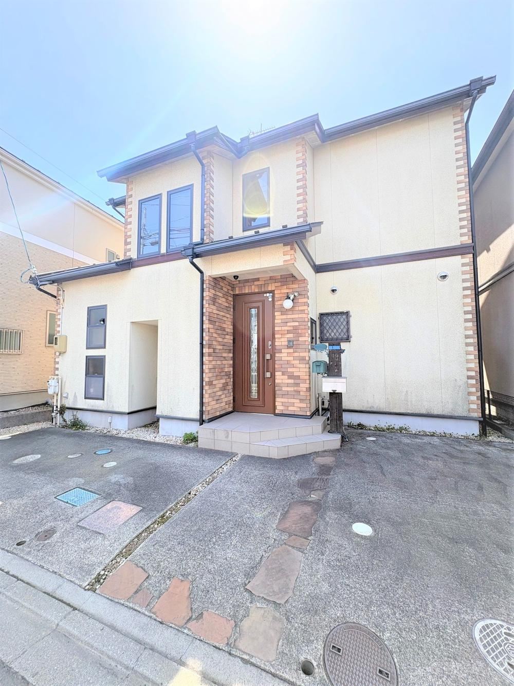 4LDK house in Wakabayashi Ward, Sendai, Miyagi - Photo 1
