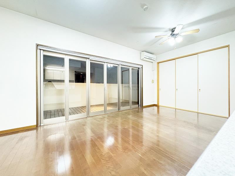 3LDK+S apartment in Hachioji, Tokyo - Photo 1