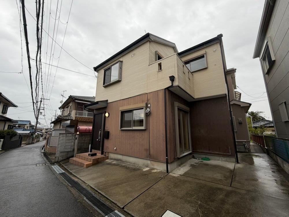 3LDK house in Nishi Ward, Sakai, Osaka - Photo 1