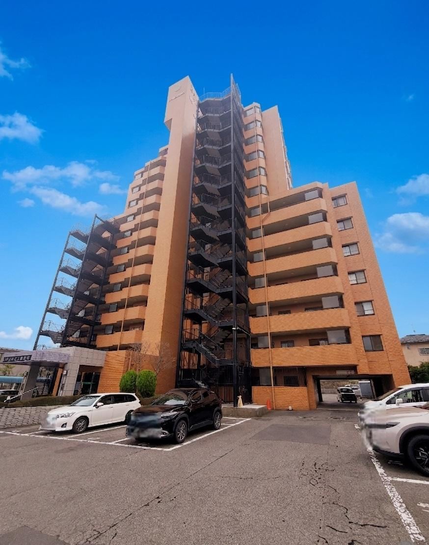 3LDK+S apartment in Koriyama, Fukushima - Photo 1