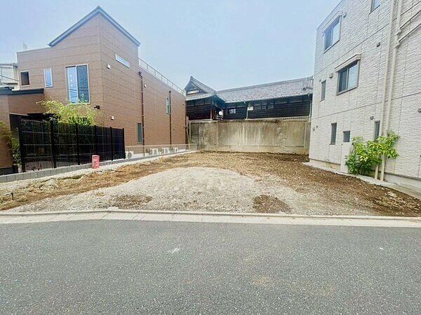 90 m² land in Taito Ward, Tokyo - Photo 1