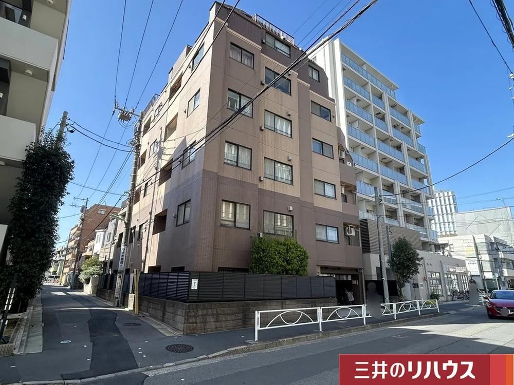 1DK apartment in Setagaya Ward, Tokyo - Photo 1