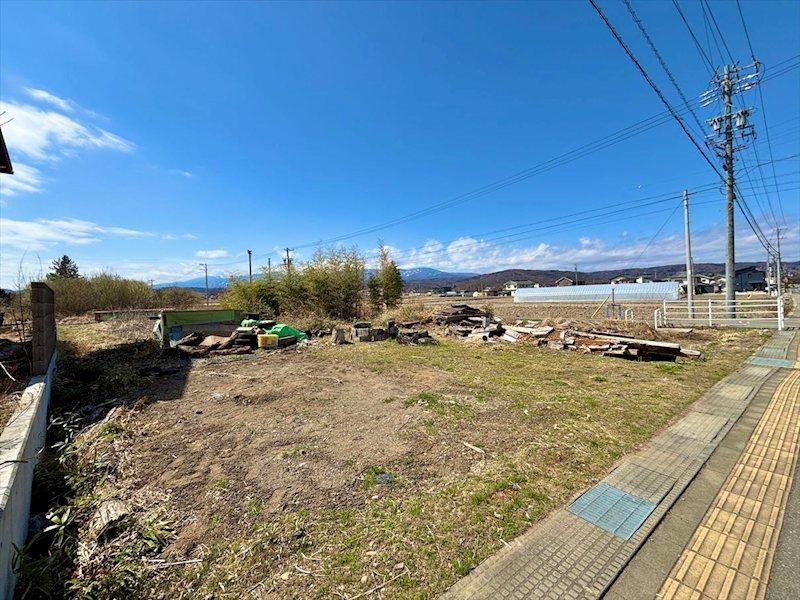 235 m² land in Saku, Nagano - Photo 1
