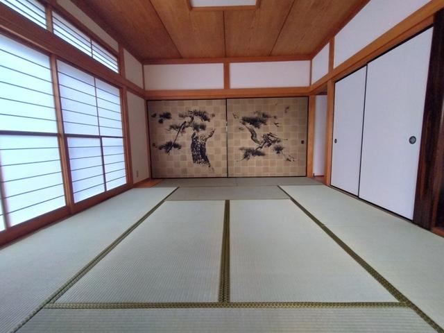 5LDK house in Sakura, Chiba - Photo 1