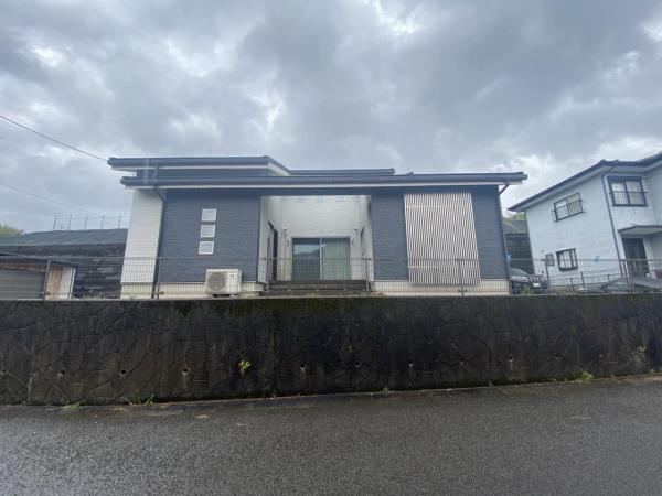 4LDK house in Kobayashi, Miyazaki - Photo 1