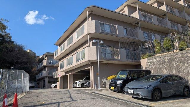 3LDK apartment in Takarazuka, Hyogo - Photo 1