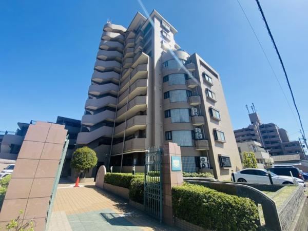 4LDK apartment in Nishi Ward, Nagoya, Aichi - Photo 1