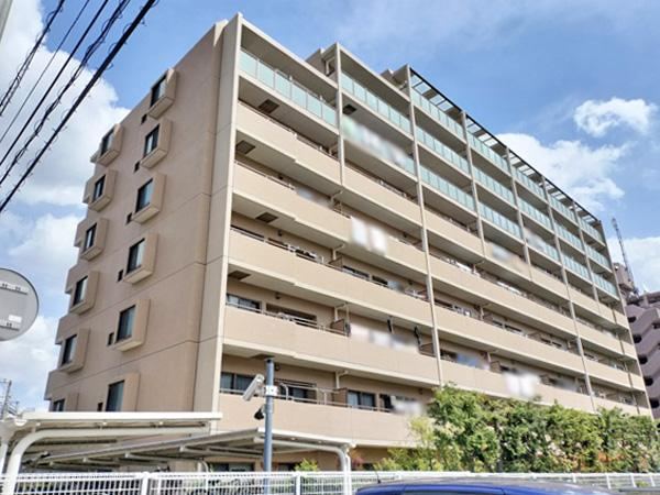 4LDK apartment in Funabashi, Chiba - Photo 1