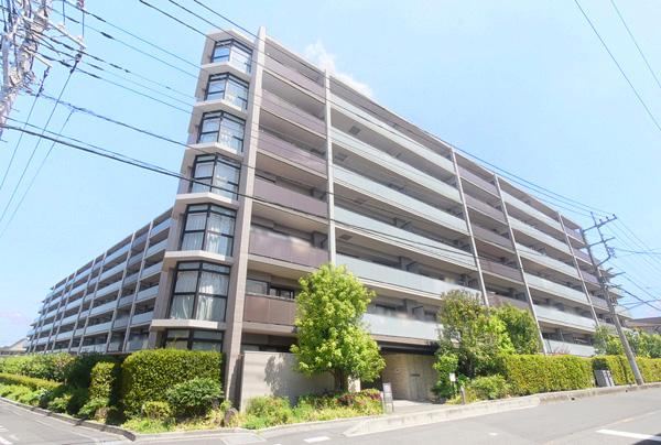 3LDK apartment in Urawa Ward, Saitama - Photo 1