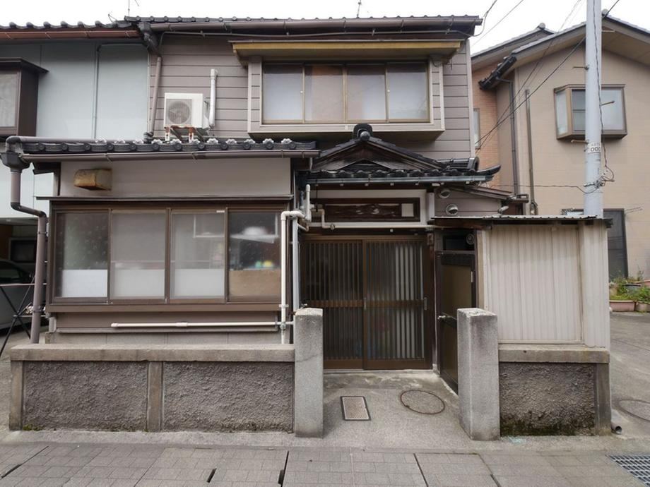 5DK+S house in Kanazawa, Ishikawa - Photo 1
