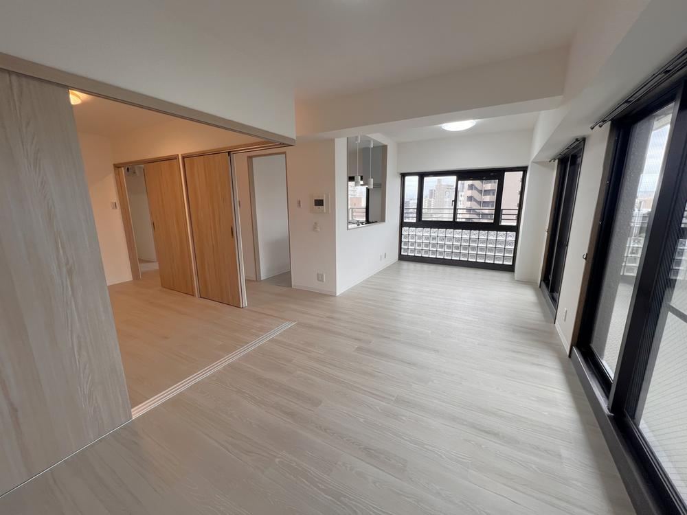 4LDK apartment in Tempaku Ward, Nagoya, Aichi - Photo 1