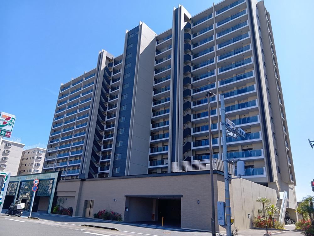 3LDK apartment in Miyazaki, Miyazaki - Photo 1