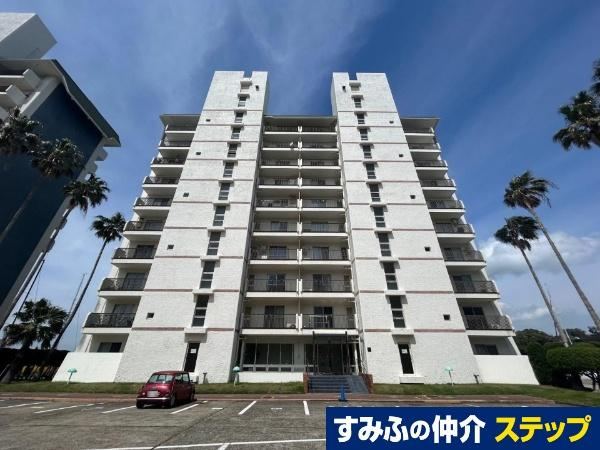 1DK apartment in Miura, Kanagawa - Photo 1