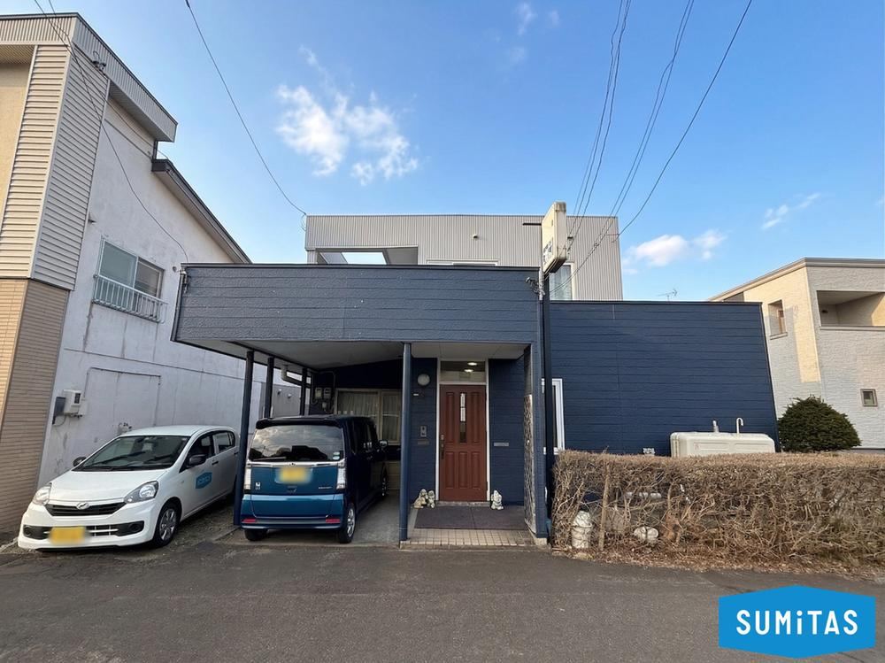 4LDK+S house in Kita Ward, Sapporo, Hokkaido - Photo 1