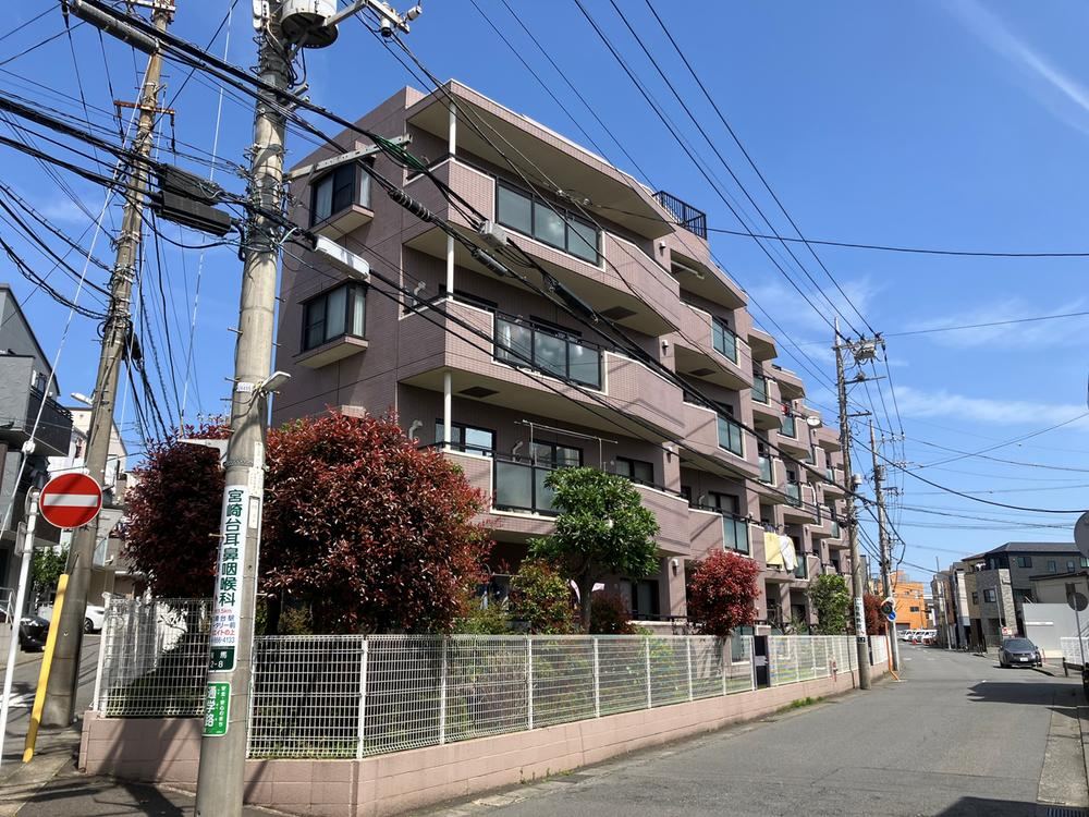 4LDK apartment in Miyamae Ward, Kawasaki, Kanagawa - Photo 1
