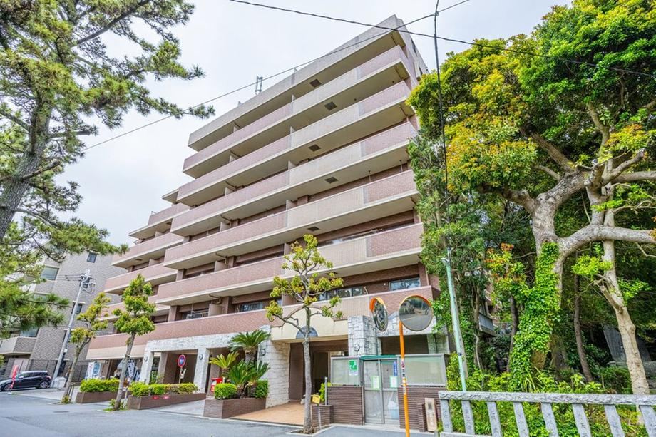 3LDK apartment in Chigasaki, Kanagawa - Photo 1